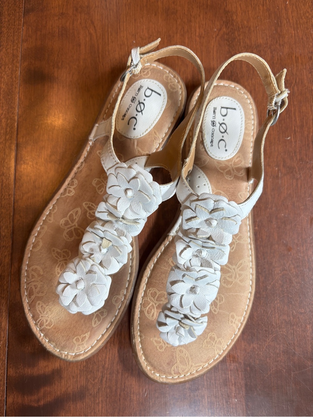 Born Women's White Floral T-Strap Sandals